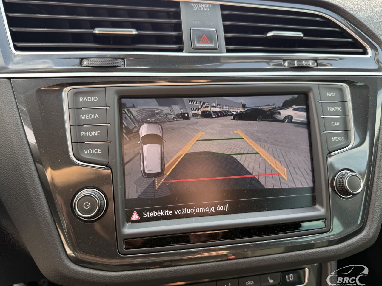 Volkswagen Tiguan | 14