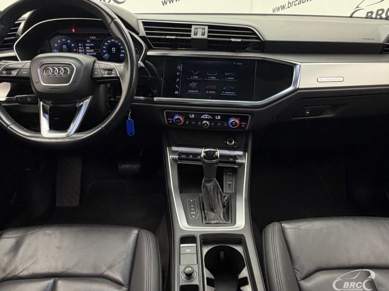 Audi Q3 | 13
