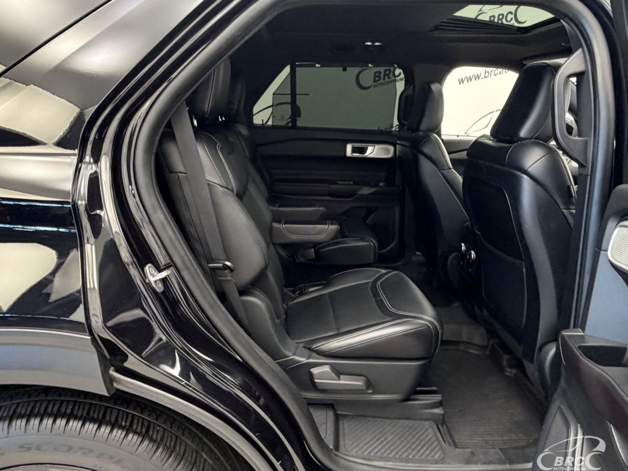 Ford Explorer | 11