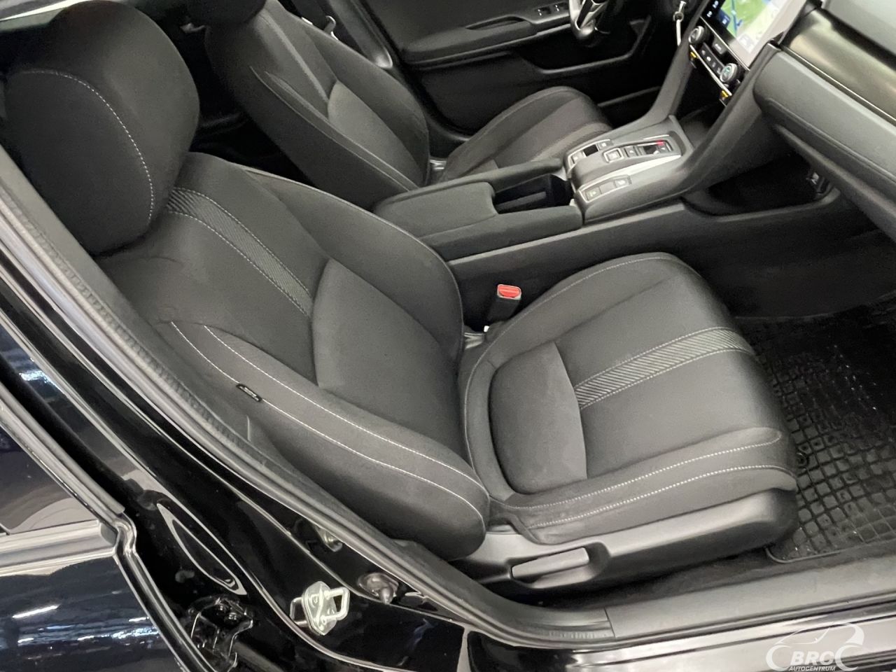 Honda Civic | 4