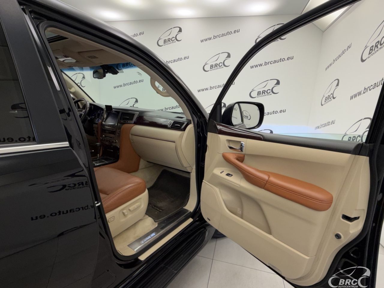 Lexus LX 570 | 7