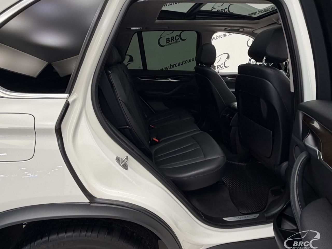 BMW X5 | 8