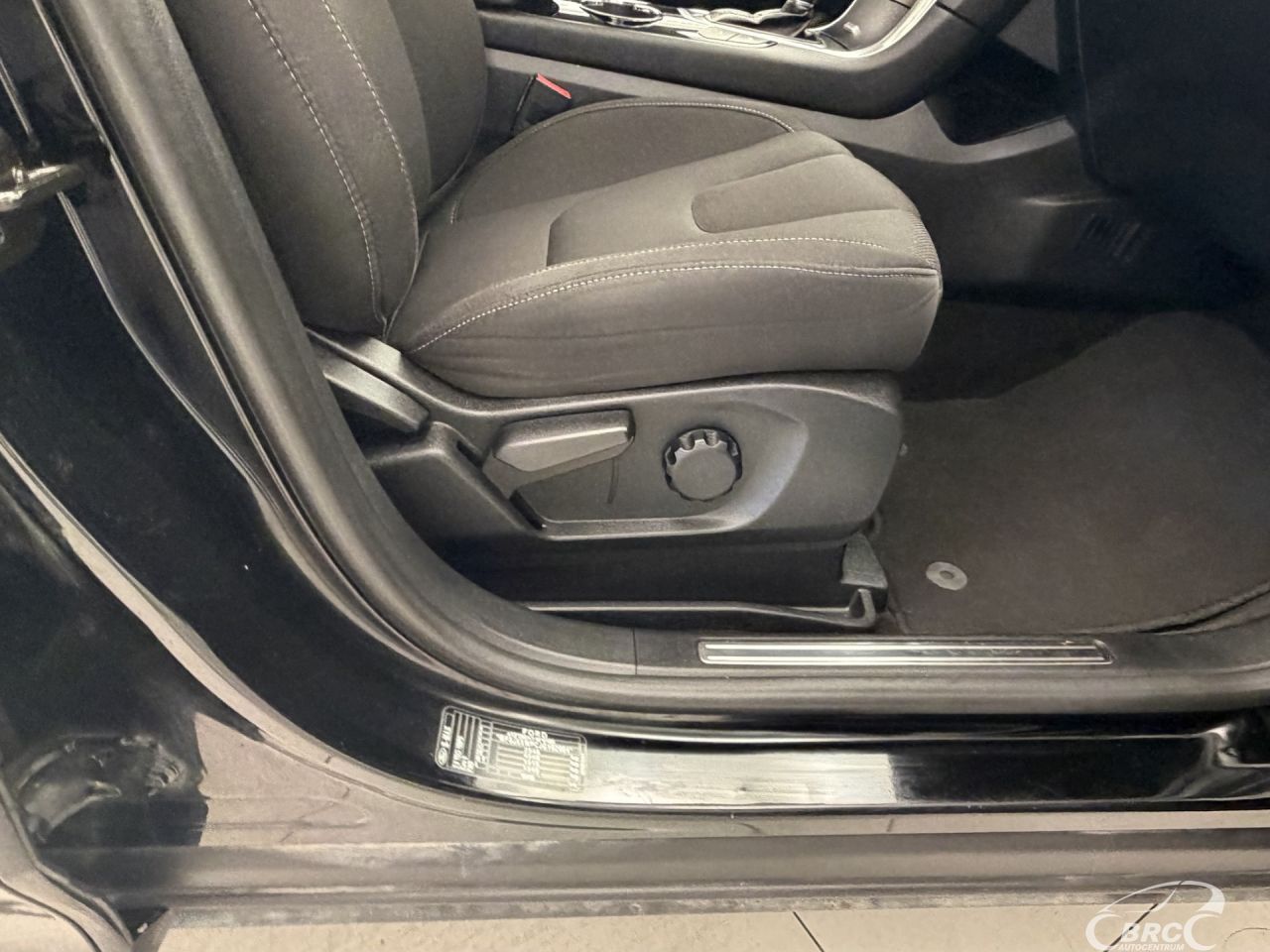 Ford S-MAX | 5