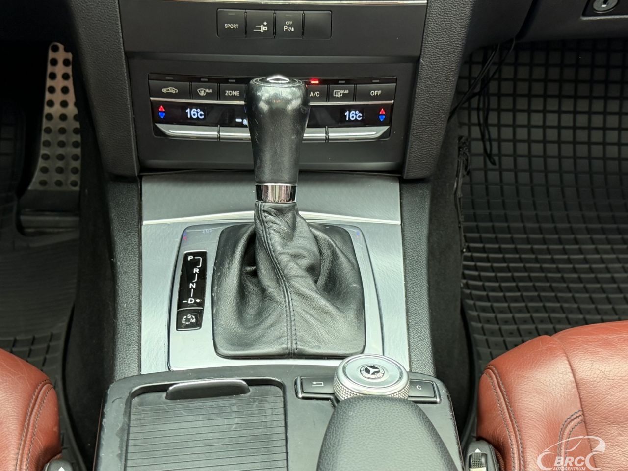 Mercedes-Benz E350 | 13