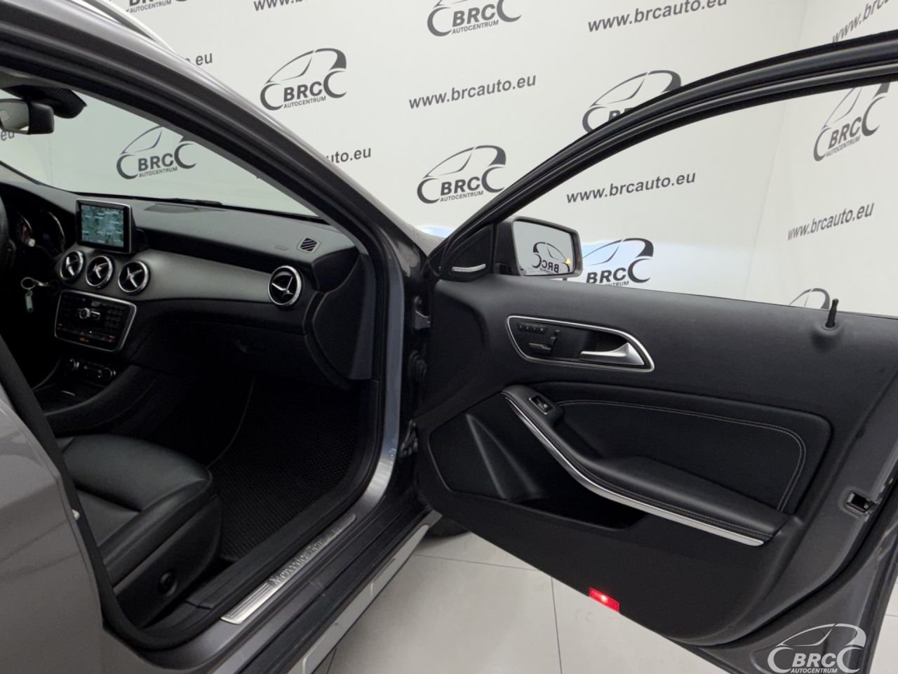 Mercedes-Benz GLA250 | 7