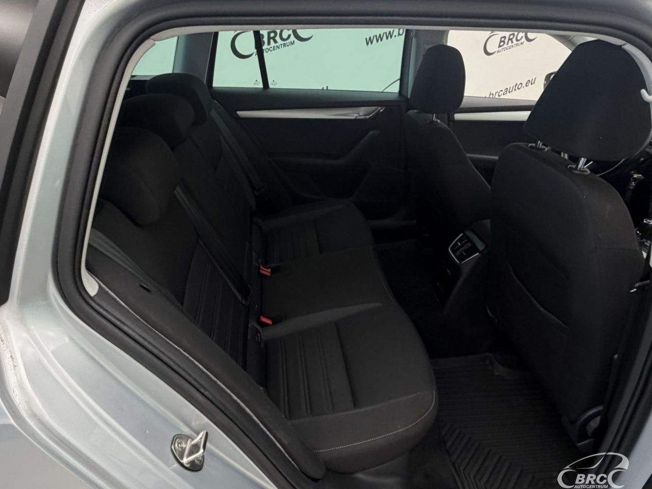Skoda Octavia | 9