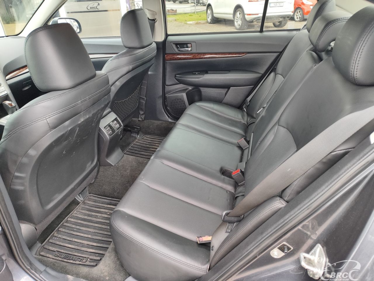 Subaru Legacy | 13