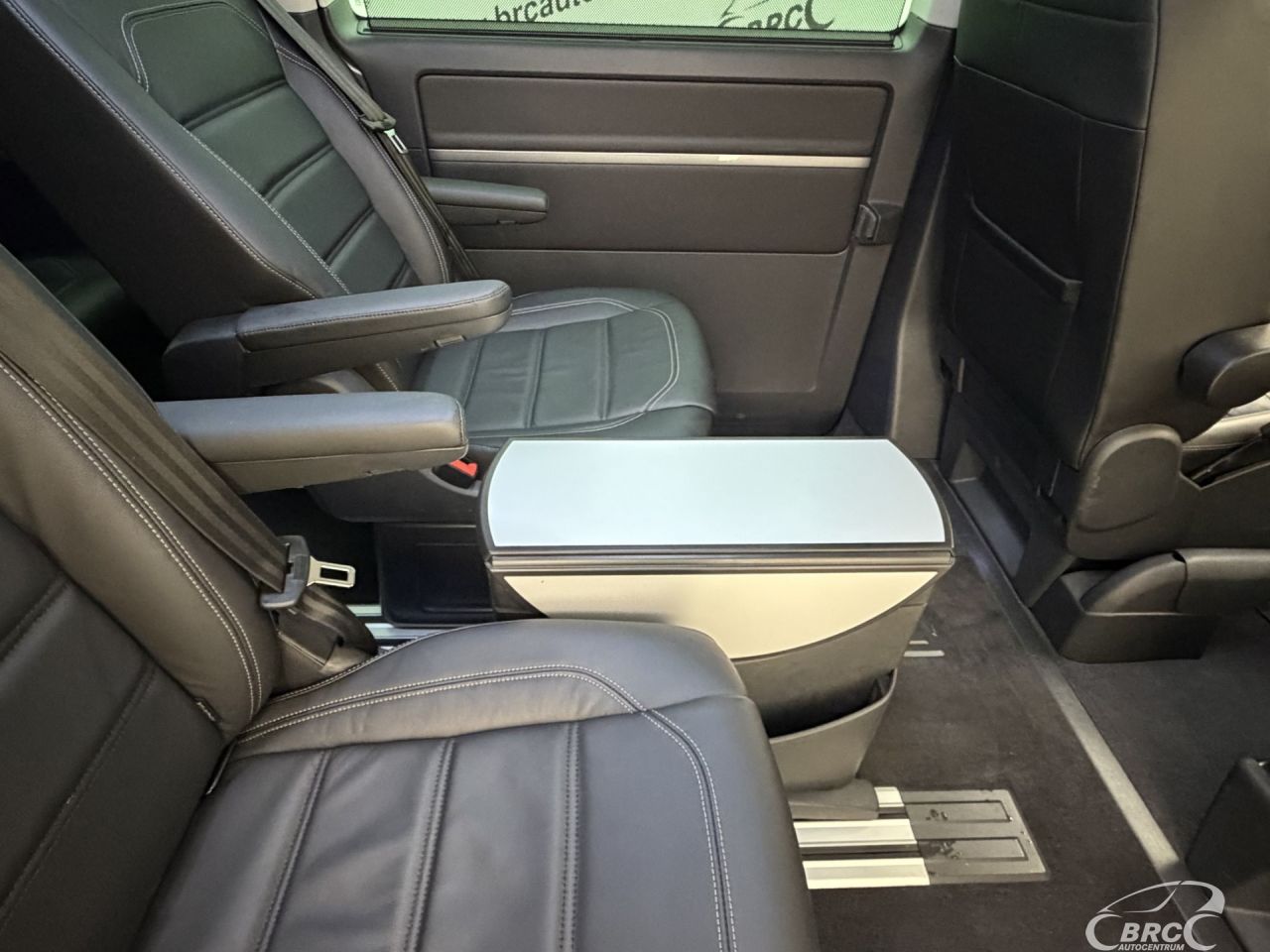 Volkswagen Multivan | 12