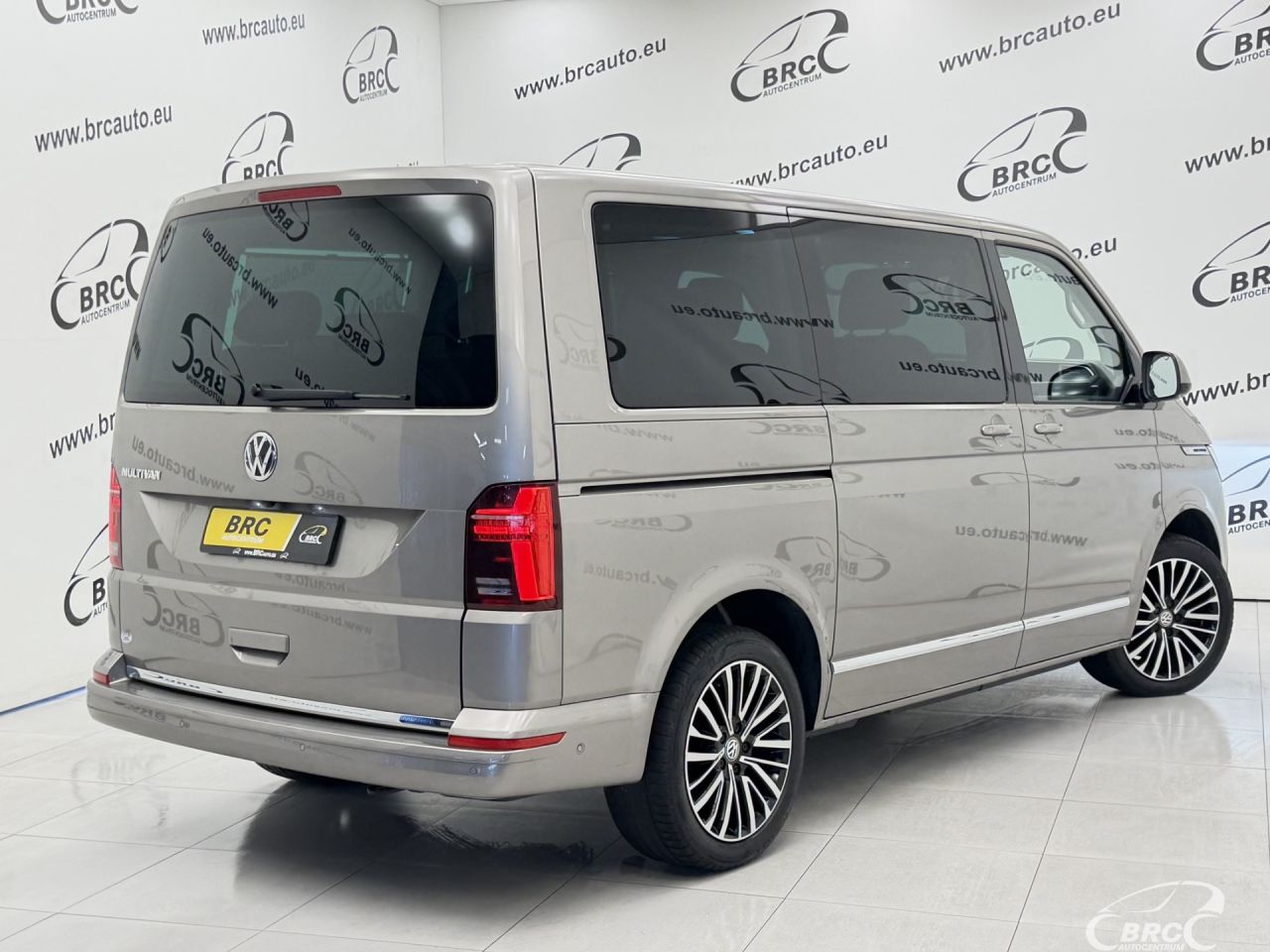 Volkswagen Multivan | 1