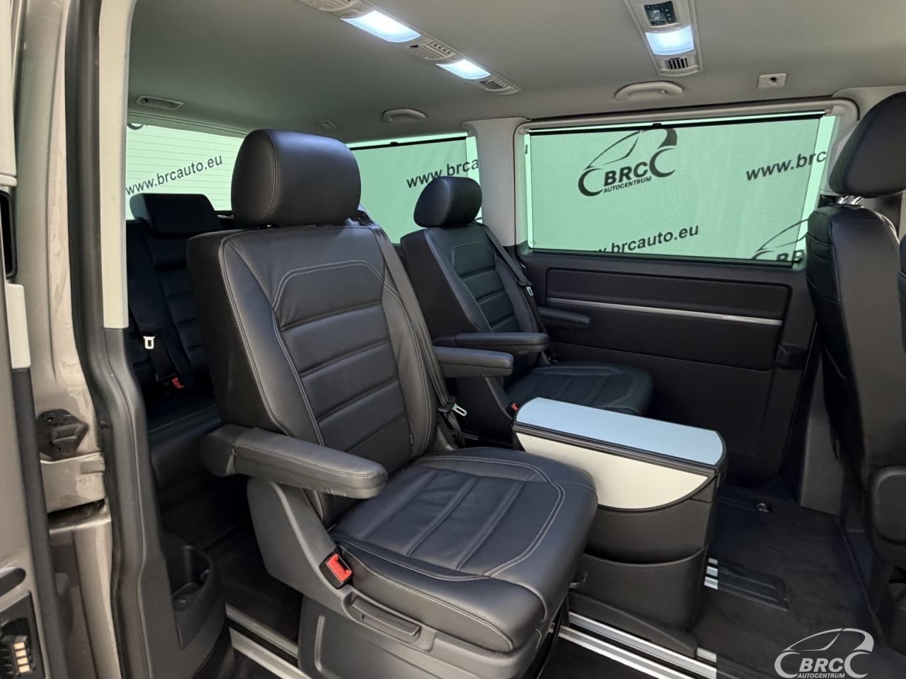 Volkswagen Multivan | 10