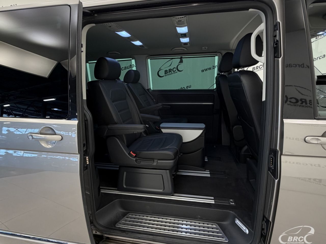 Volkswagen Multivan | 8