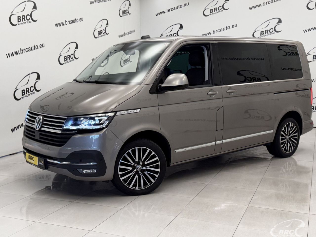 Volkswagen Multivan | 0