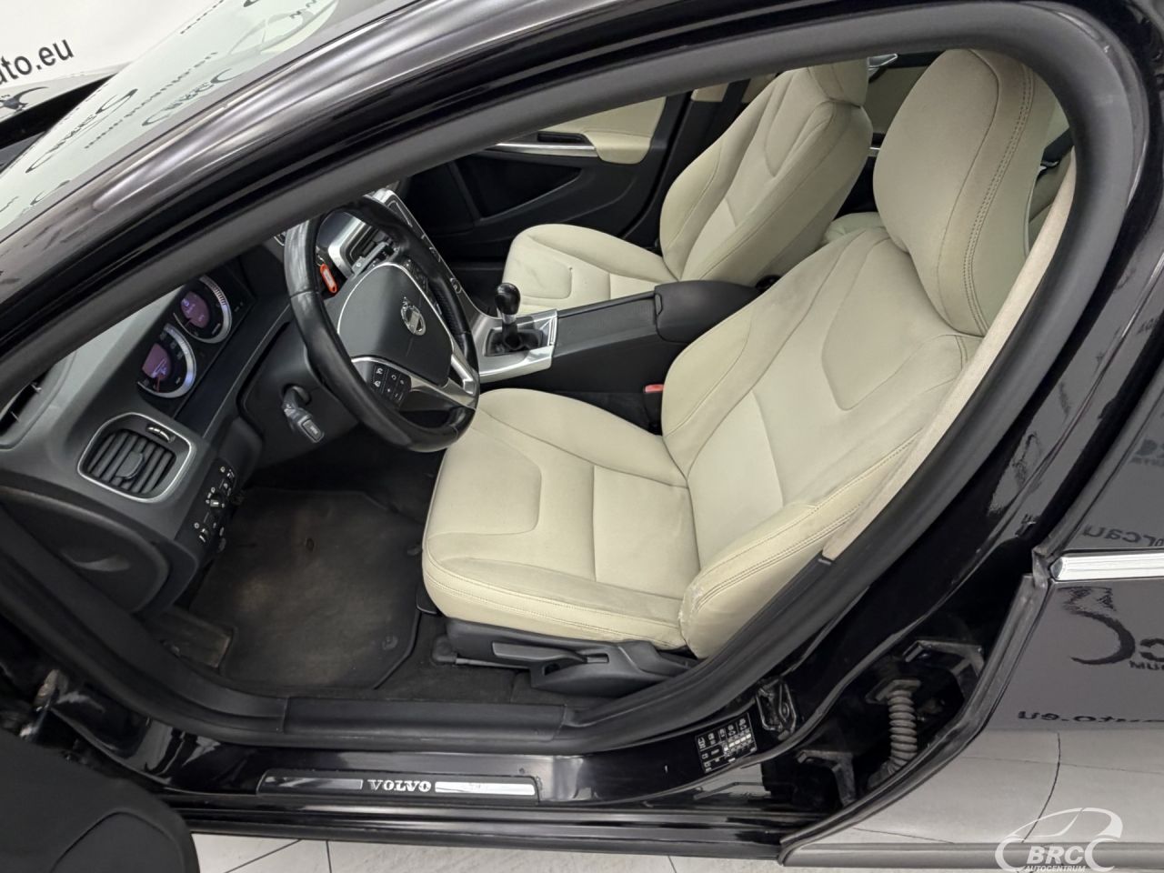 Volvo S60 | 19