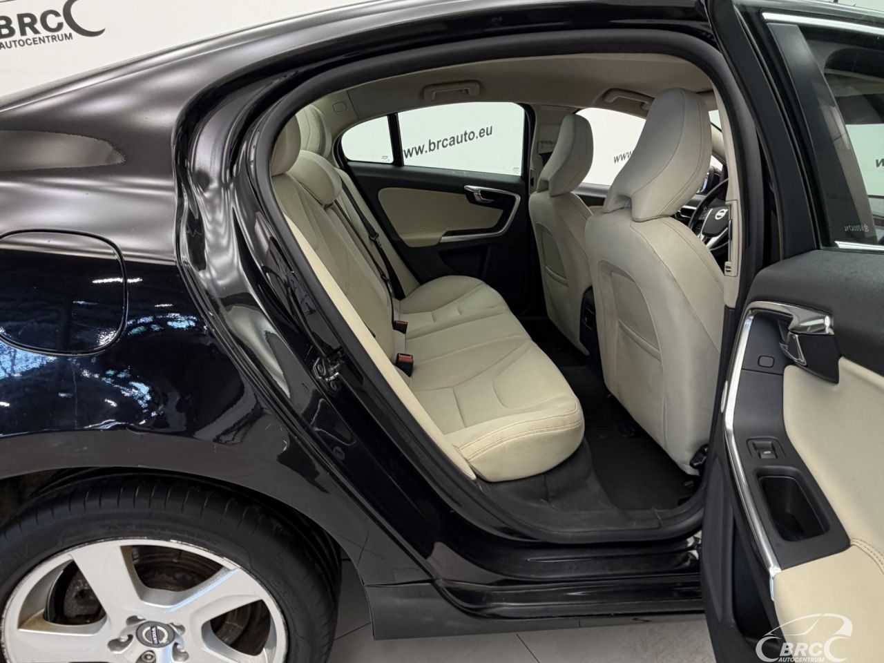 Volvo S60 | 8