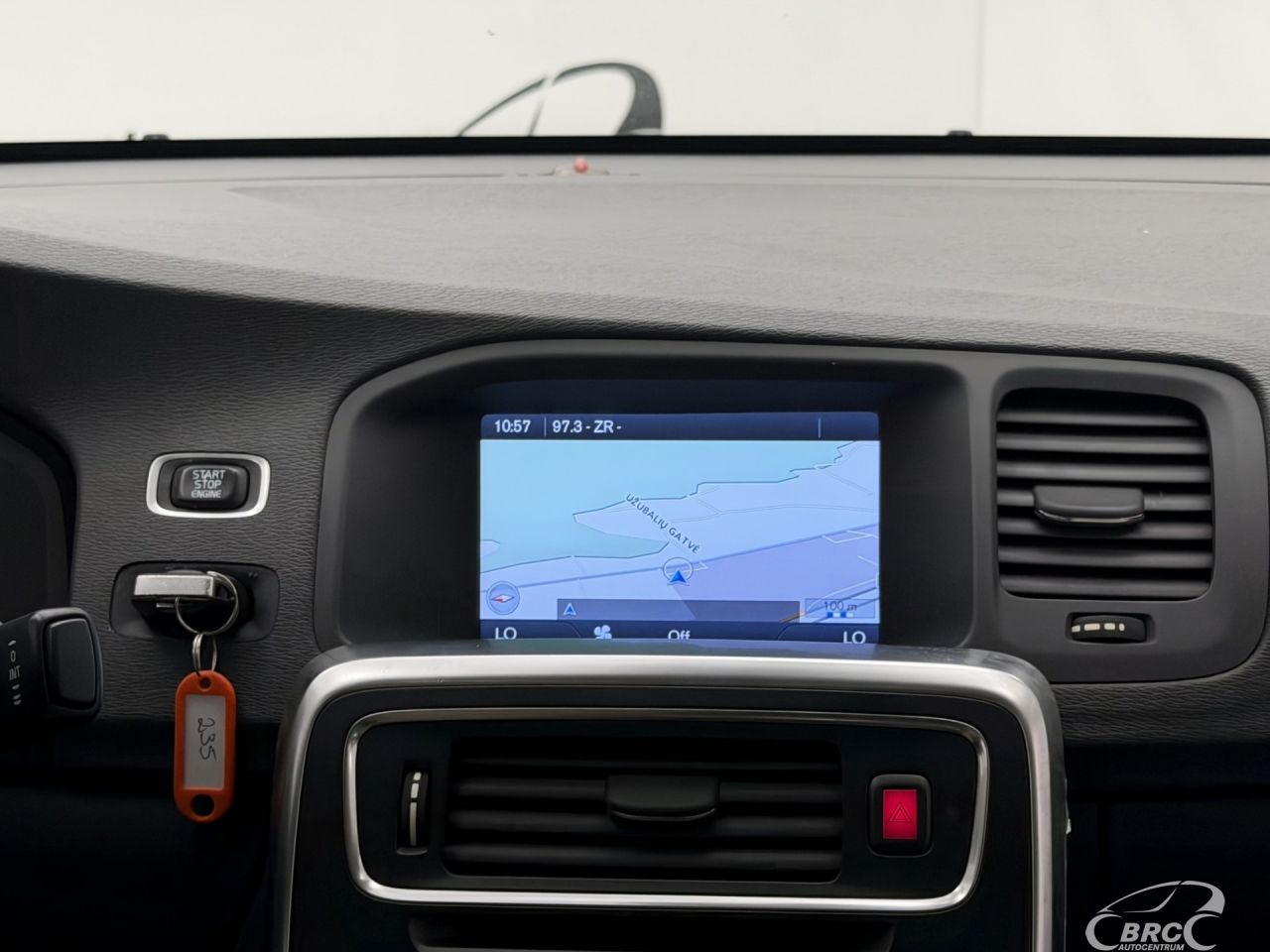 Volvo S60 | 14