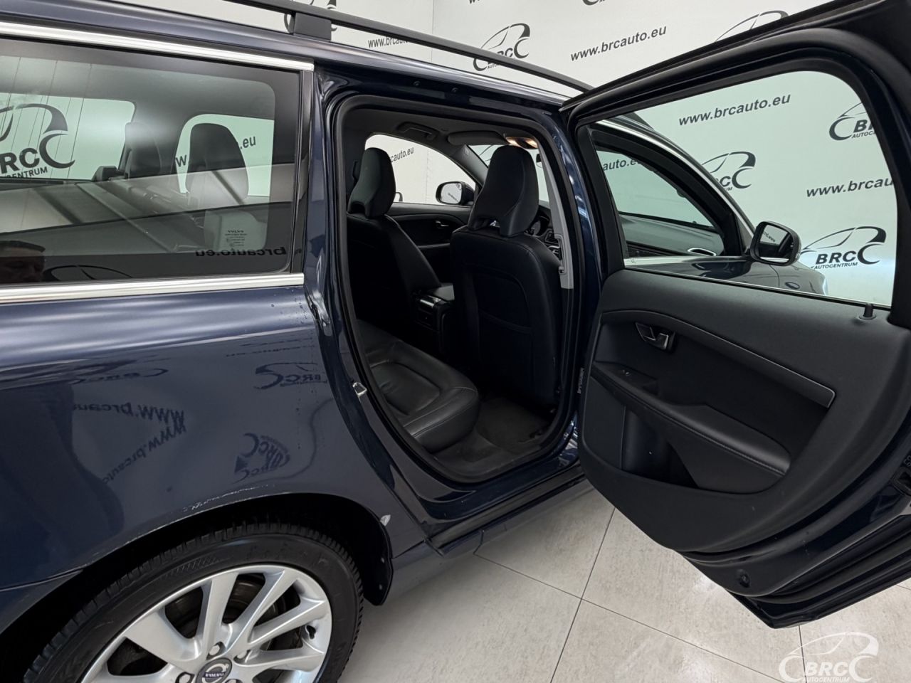Volvo V70 | 11