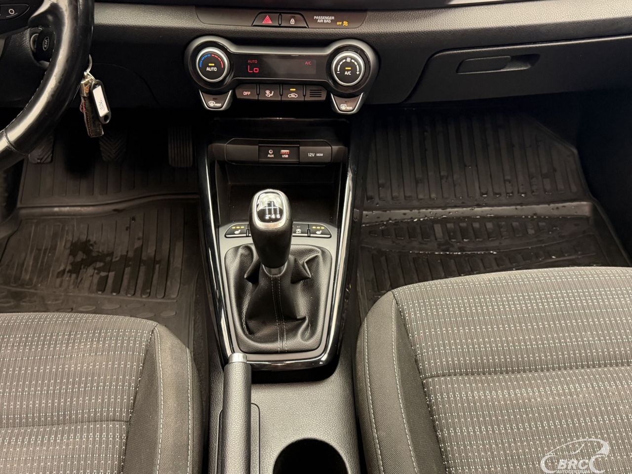 Kia Stonic | 16