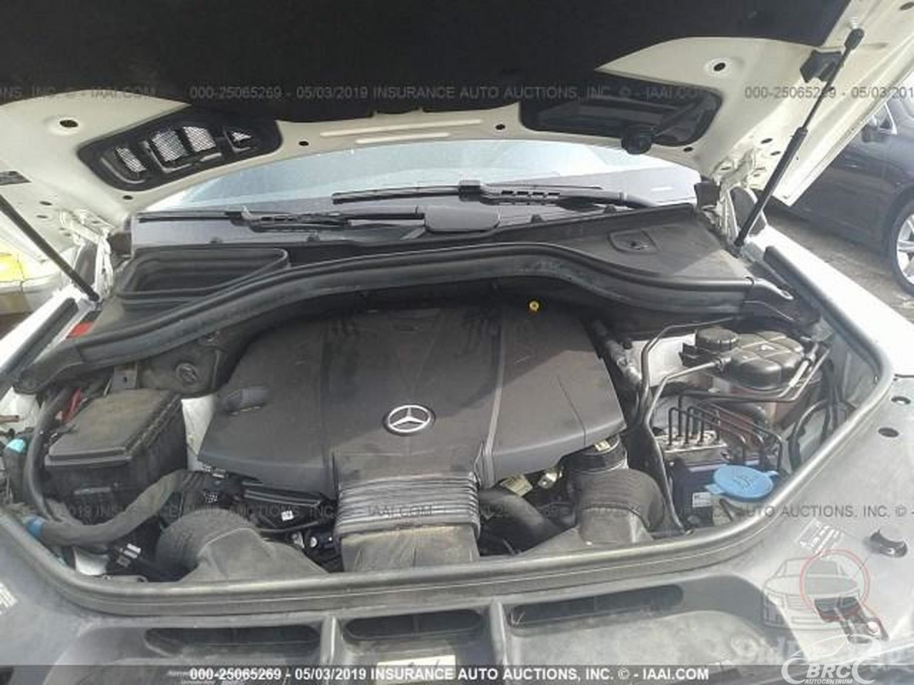 Mercedes-Benz GL350 | 14
