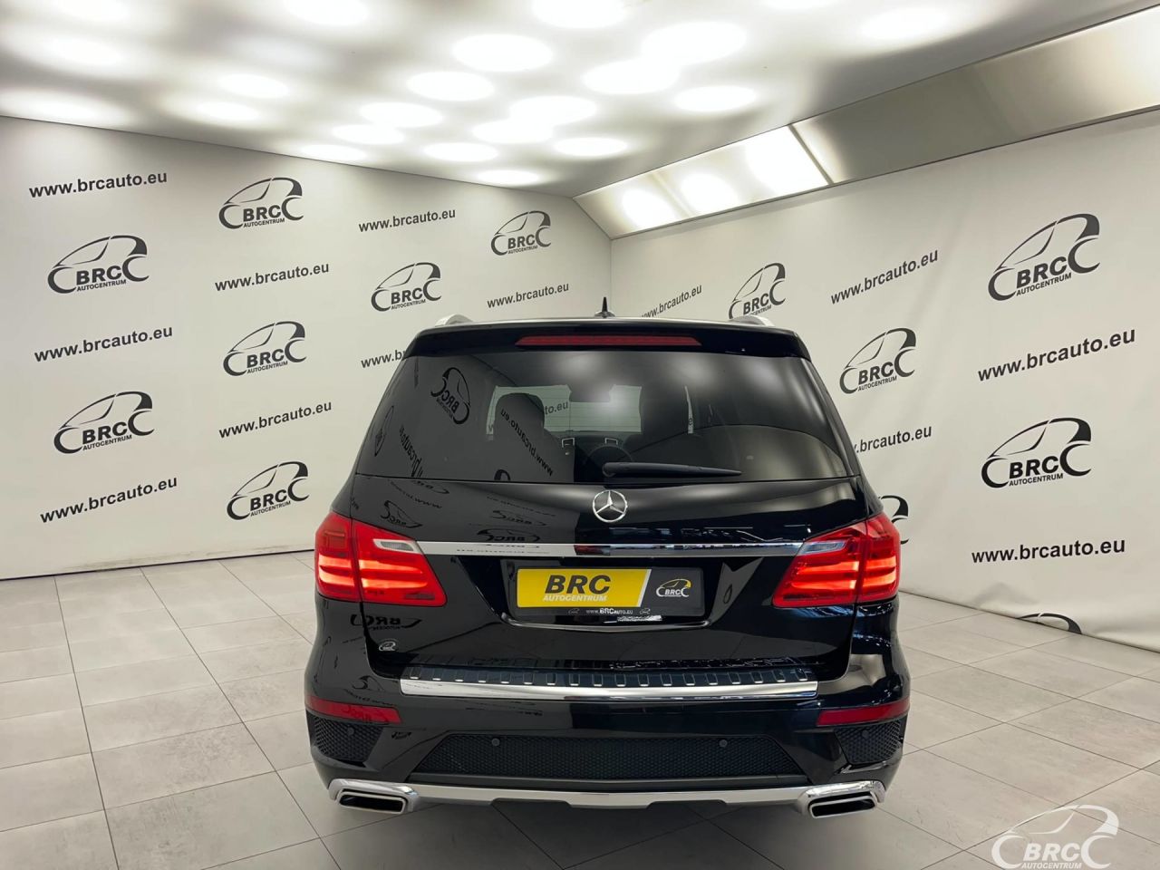 Mercedes-Benz GL500 | 6