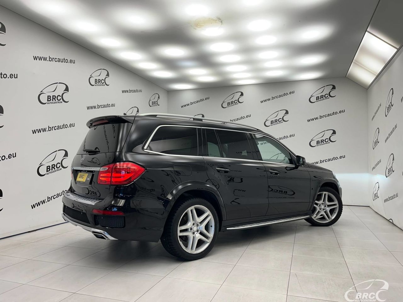 Mercedes-Benz GL500 | 3