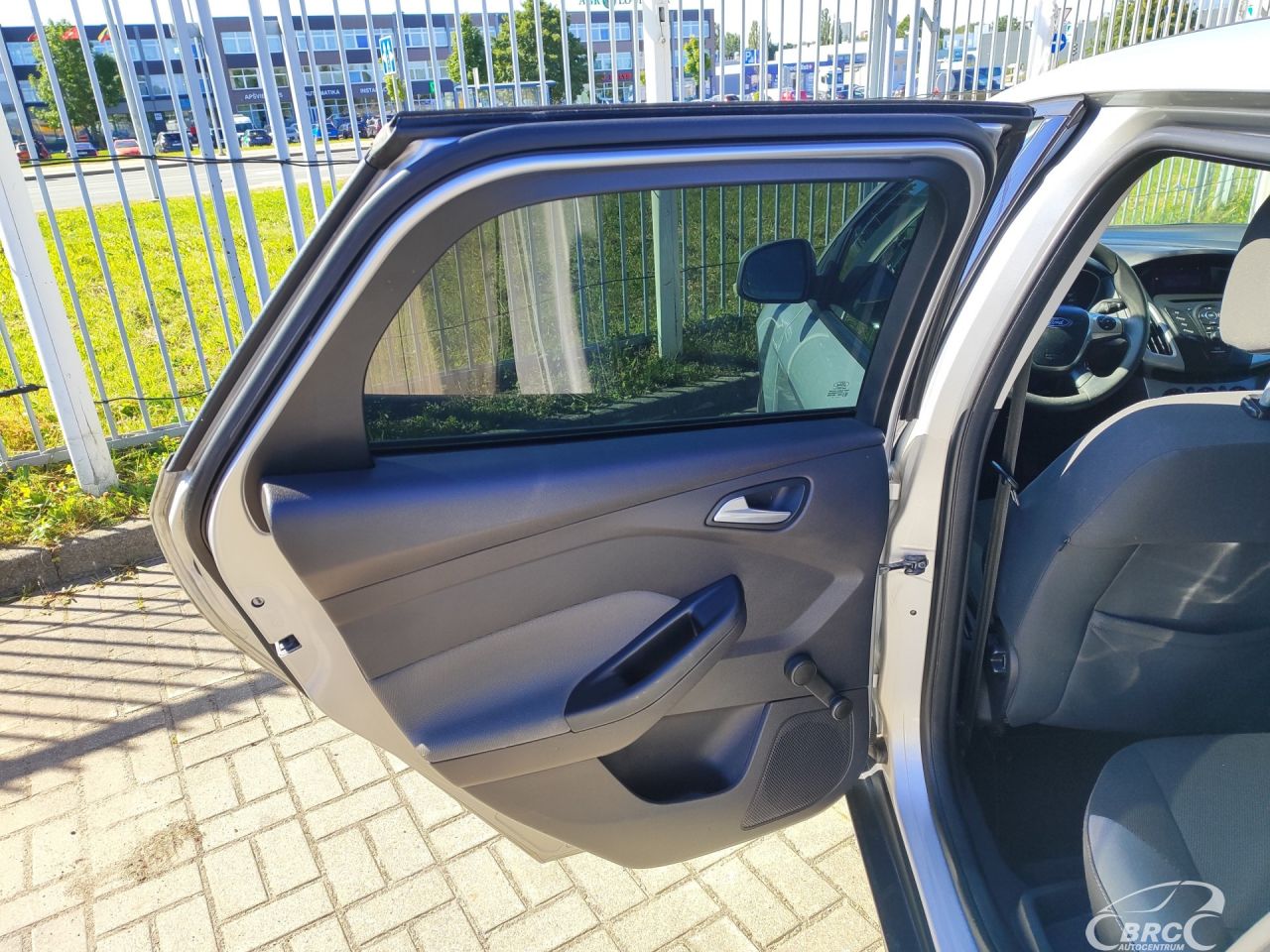 Ford Focus | 12