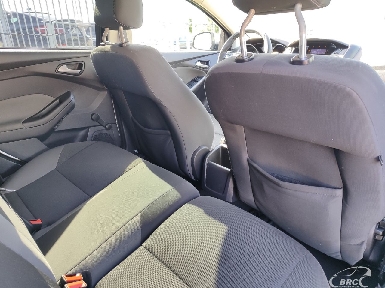 Ford Focus | 10