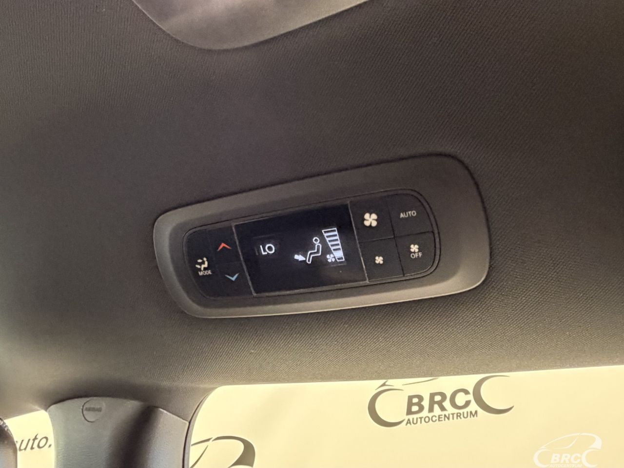 Chrysler Pacifica | 17