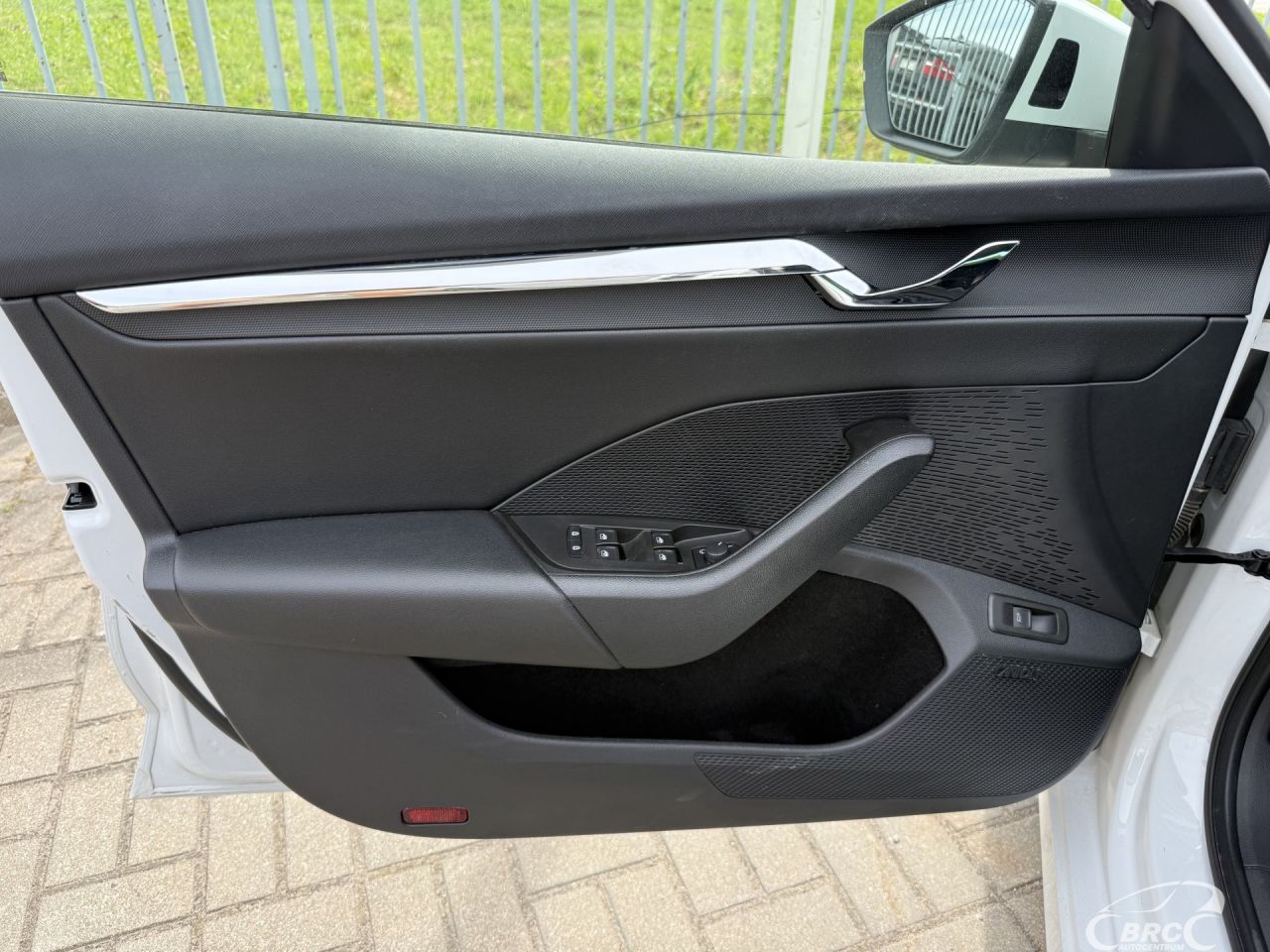 Skoda Octavia | 10