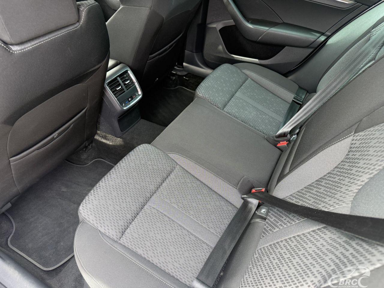 Skoda Octavia | 7