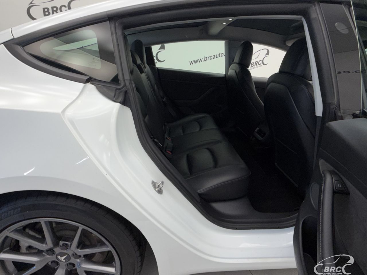 Tesla Model 3 | 9