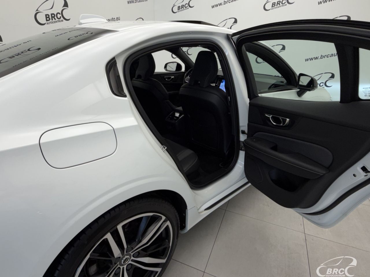 Volvo S60 | 13