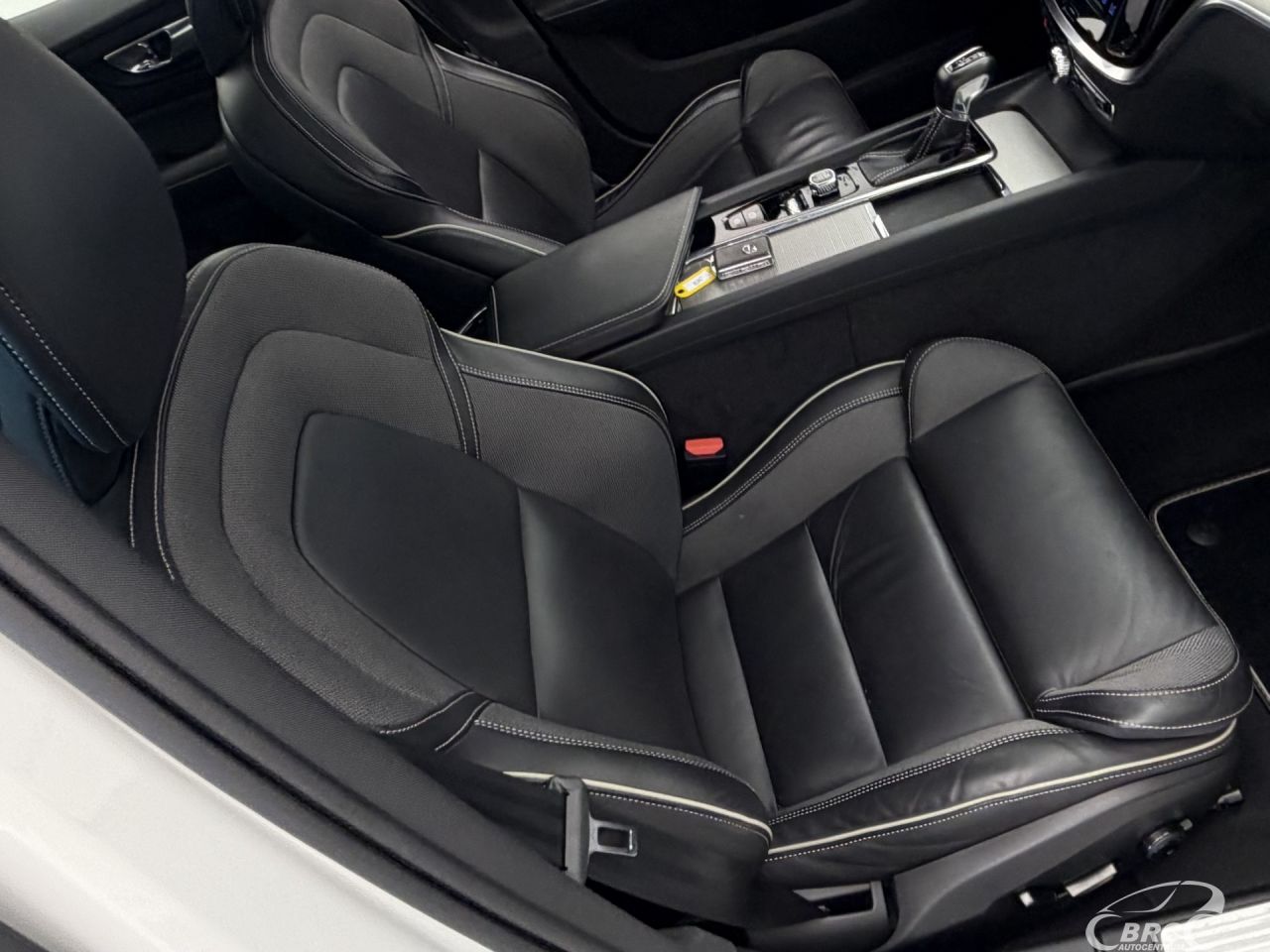 Volvo S60 | 4