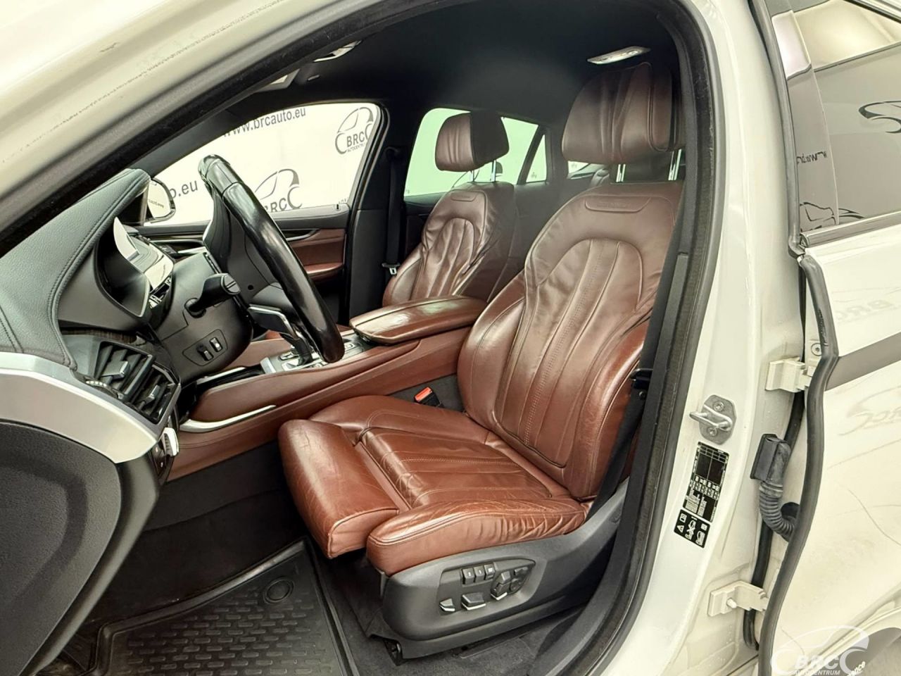 BMW X6 | 8