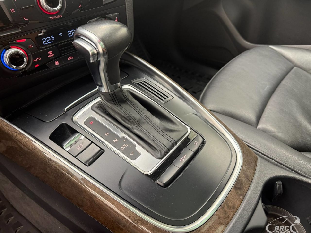 Audi Q5 | 10