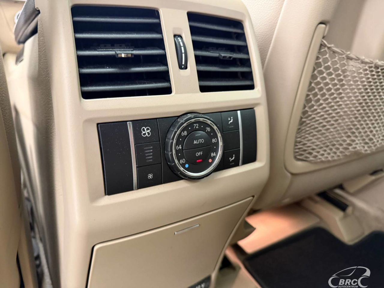 Mercedes-Benz GL450 | 15