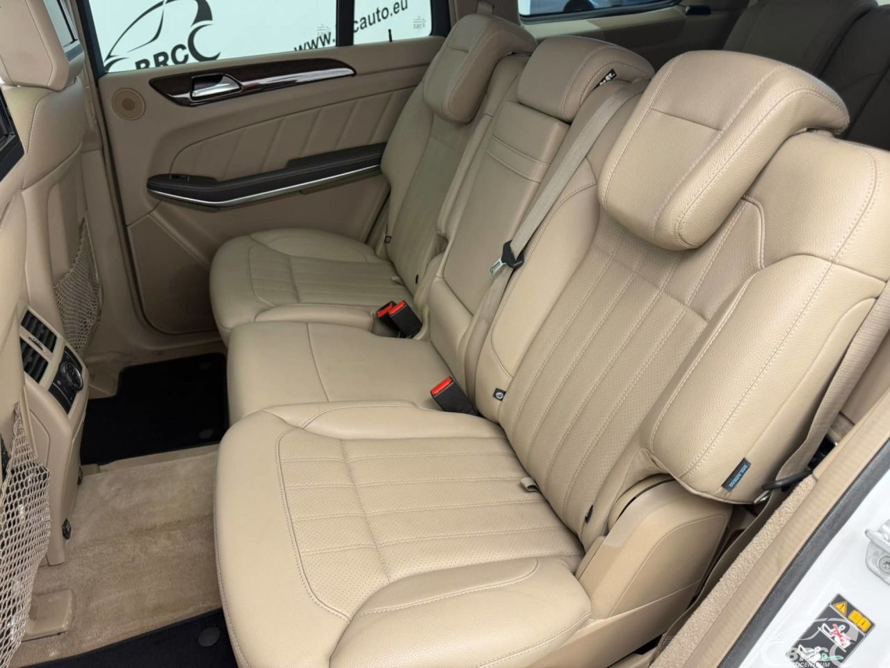 Mercedes-Benz GL450 | 12