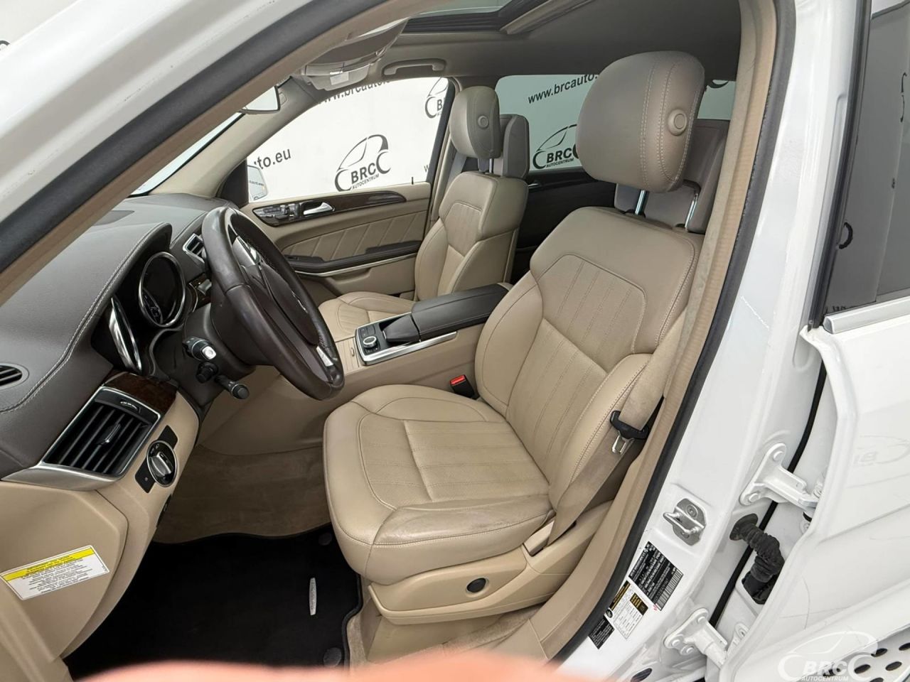 Mercedes-Benz GL450 | 8