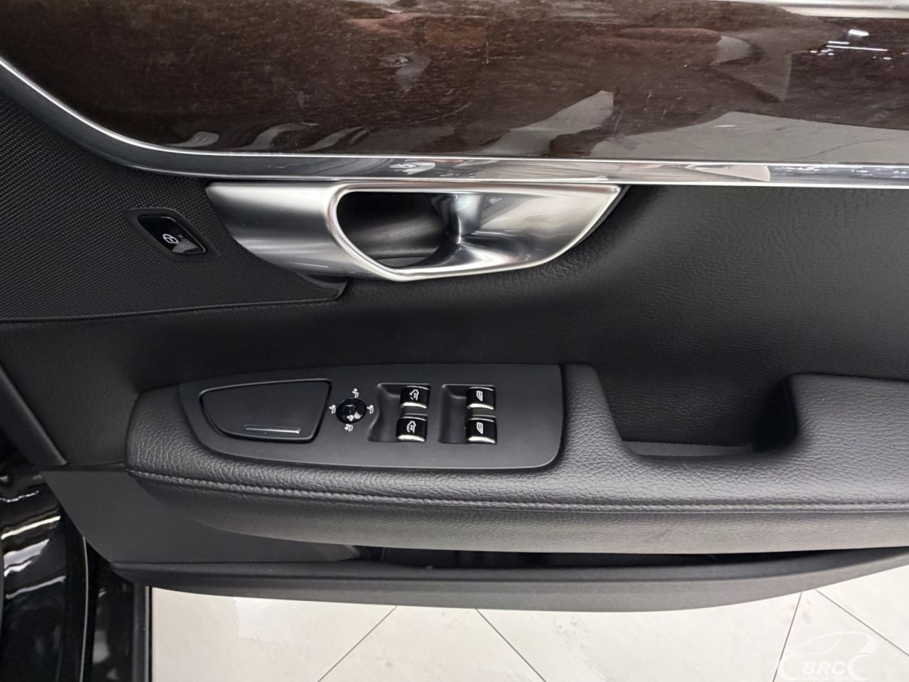 Volvo S90 | 14