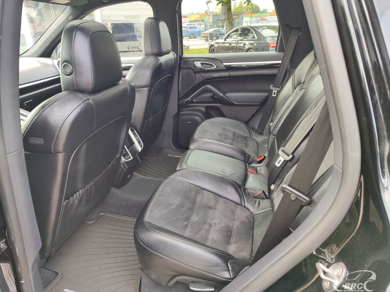 Porsche Cayenne | 15