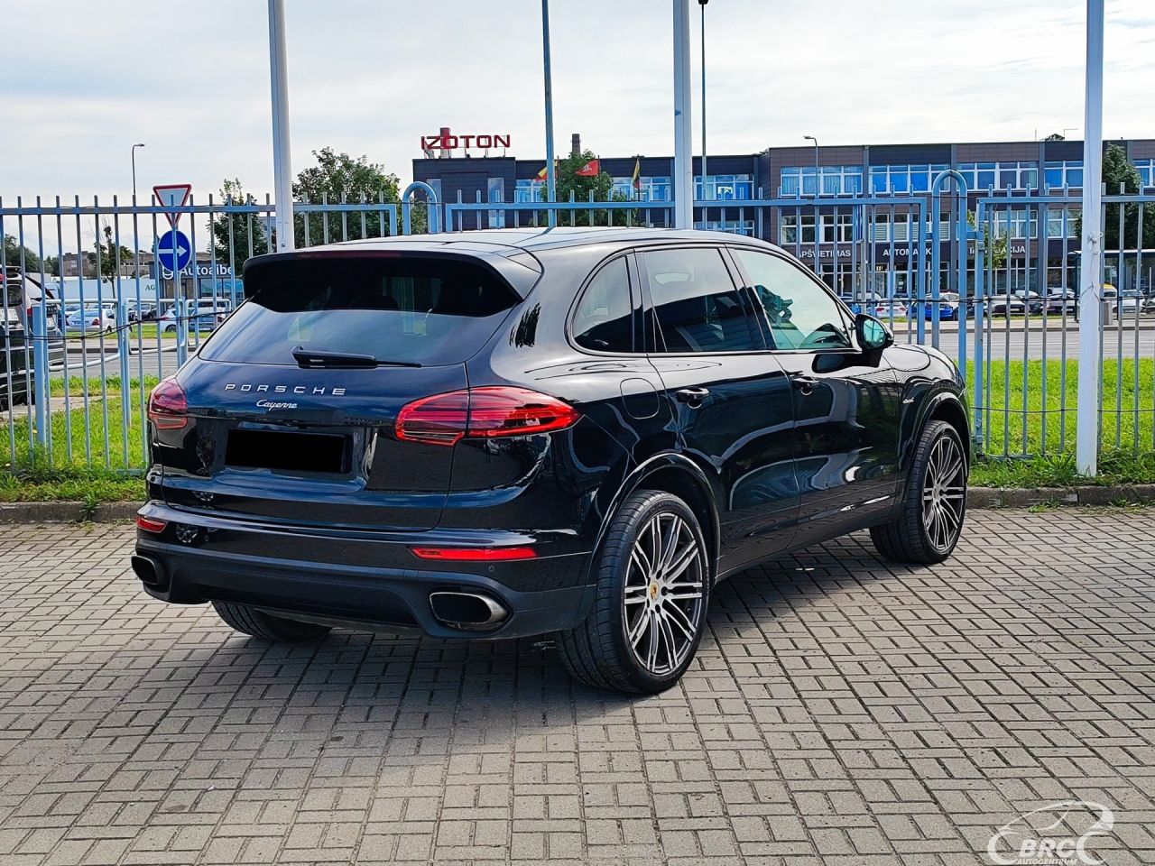 Porsche Cayenne | 1