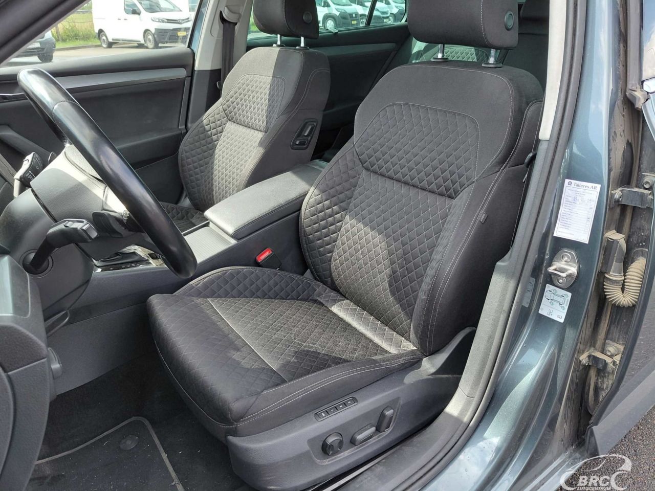 Skoda Superb | 10