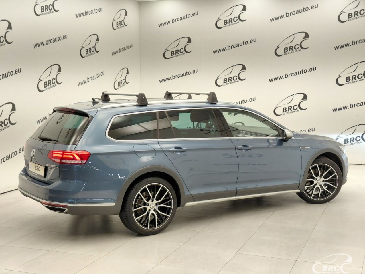 Volkswagen Passat | 4