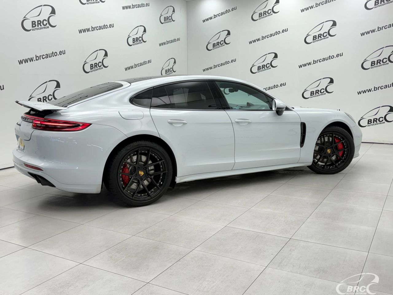 Porsche Panamera | 1
