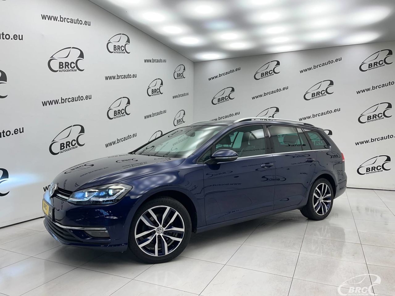 Volkswagen Golf | 0