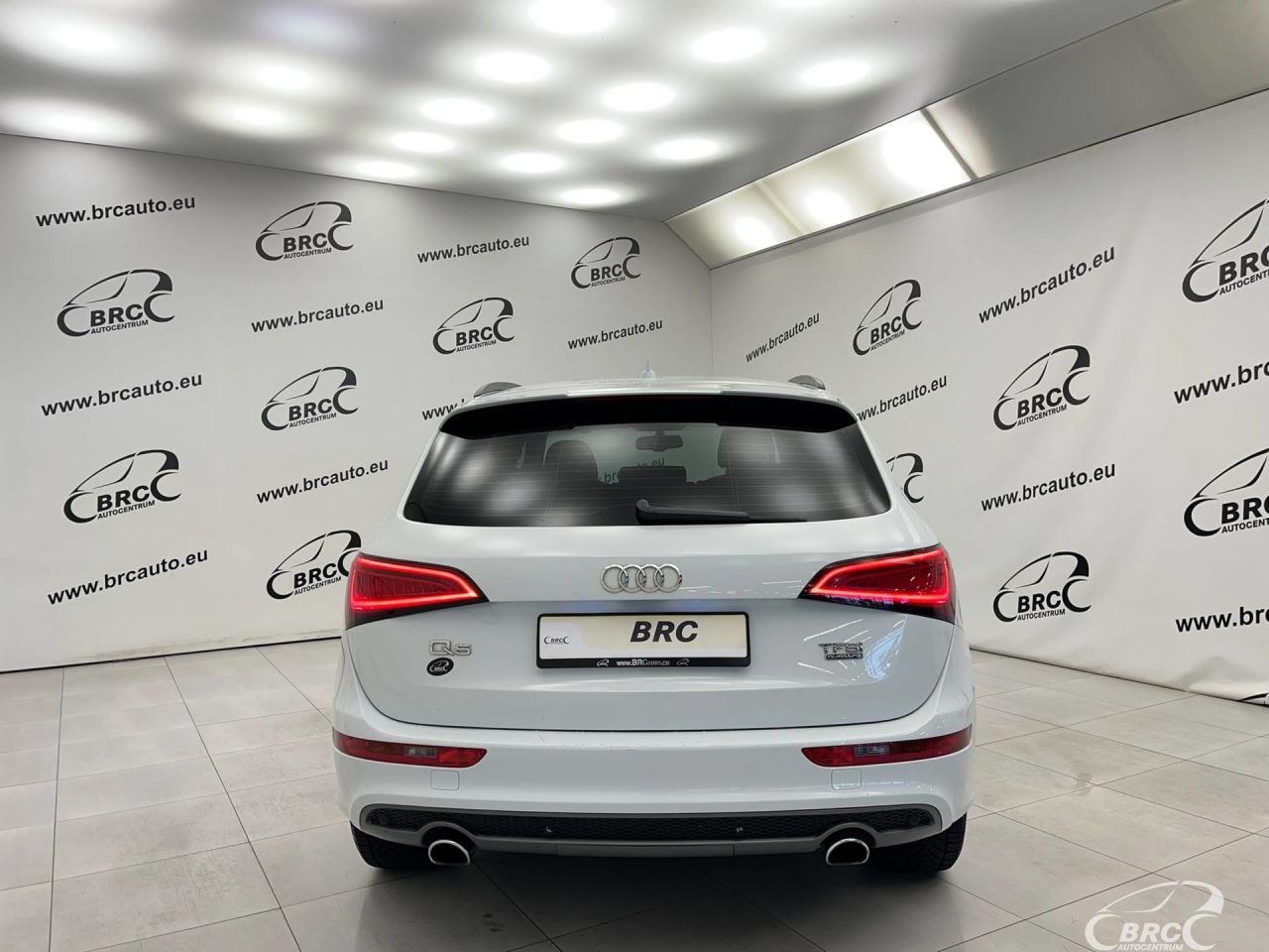 Audi Q5 | 7