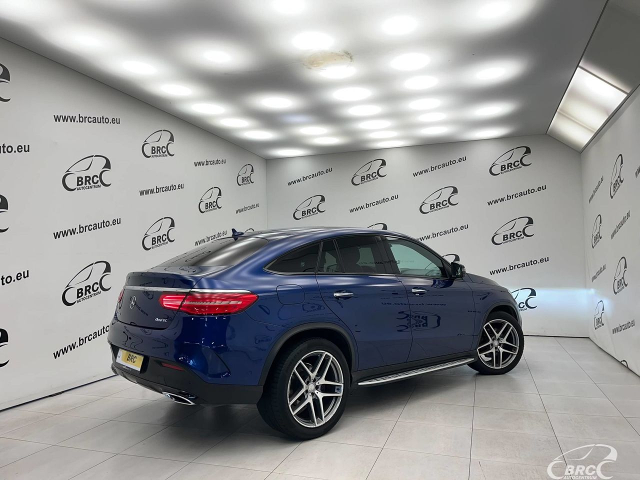 Mercedes-Benz GLE350 | 3