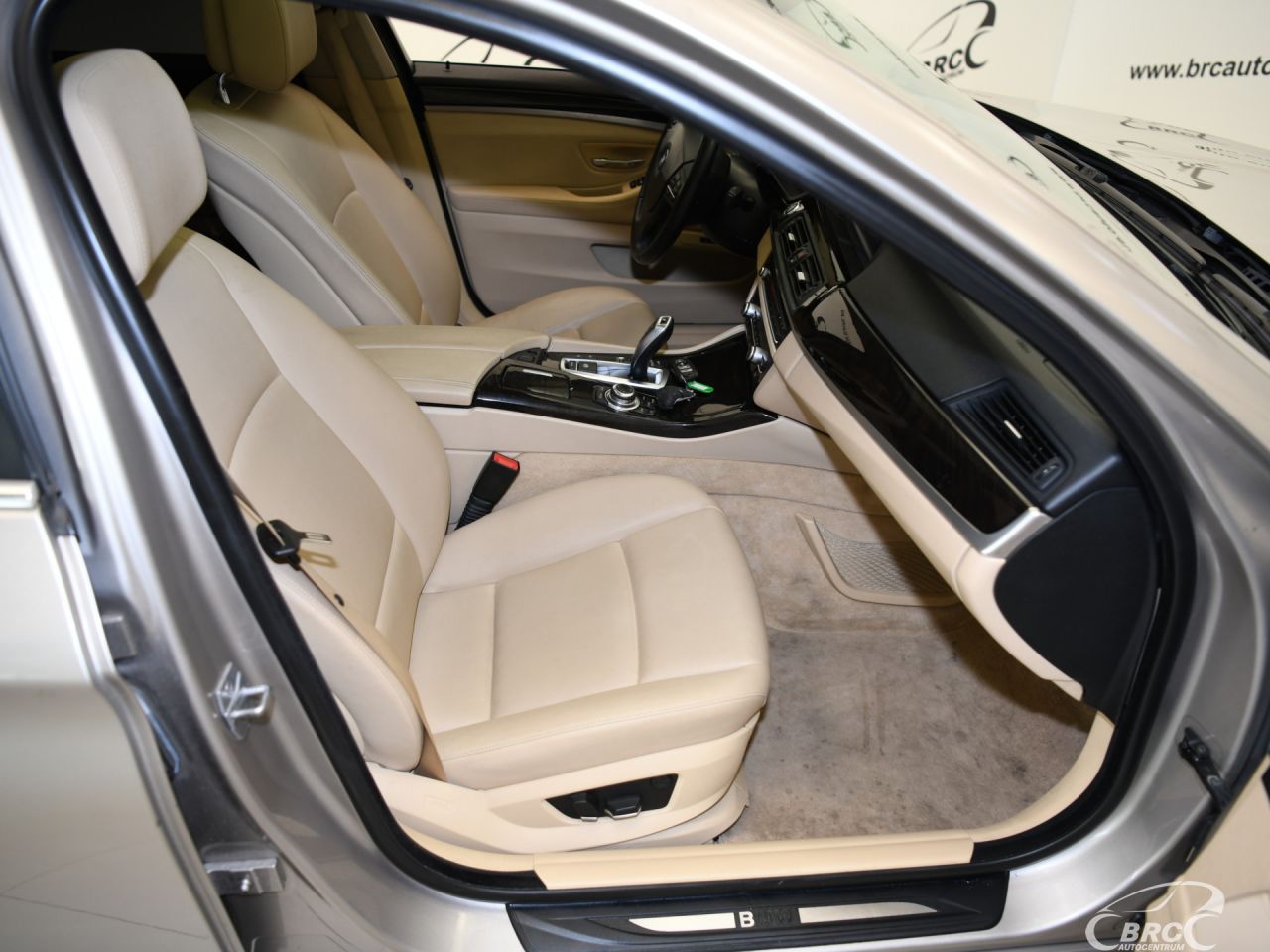 BMW 528 | 10