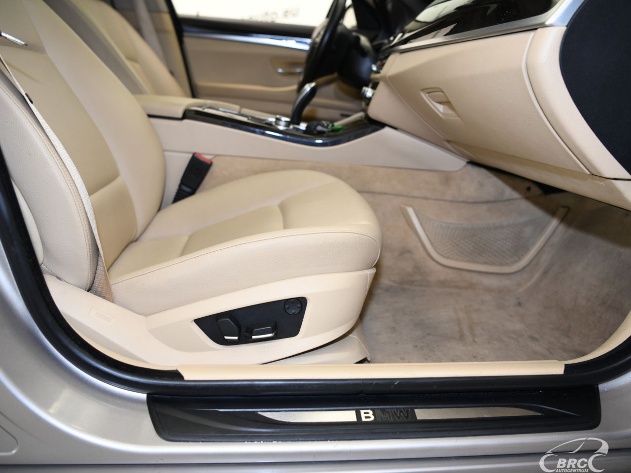 BMW 528 | 11