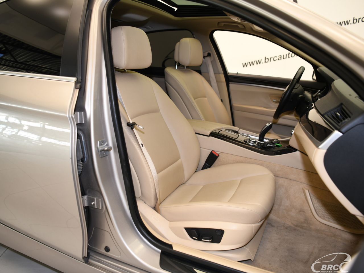 BMW 528 | 12