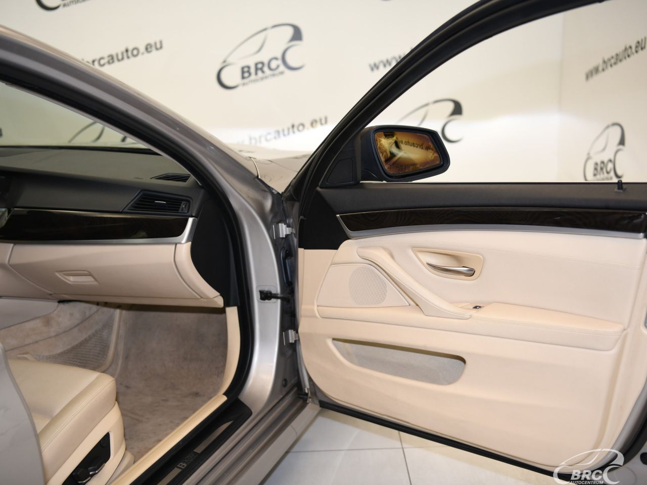 BMW 528 | 13